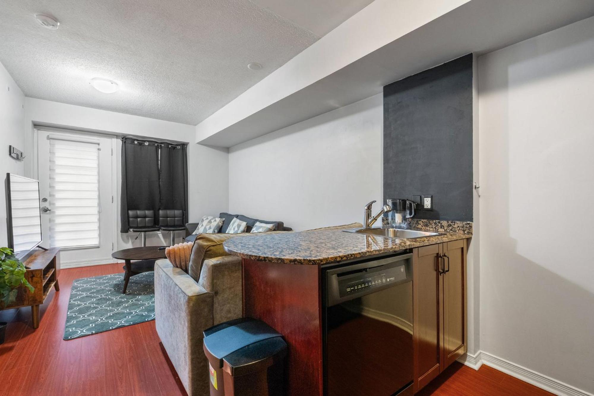 Liberty Village Townhouse Τορόντο Εξωτερικό φωτογραφία