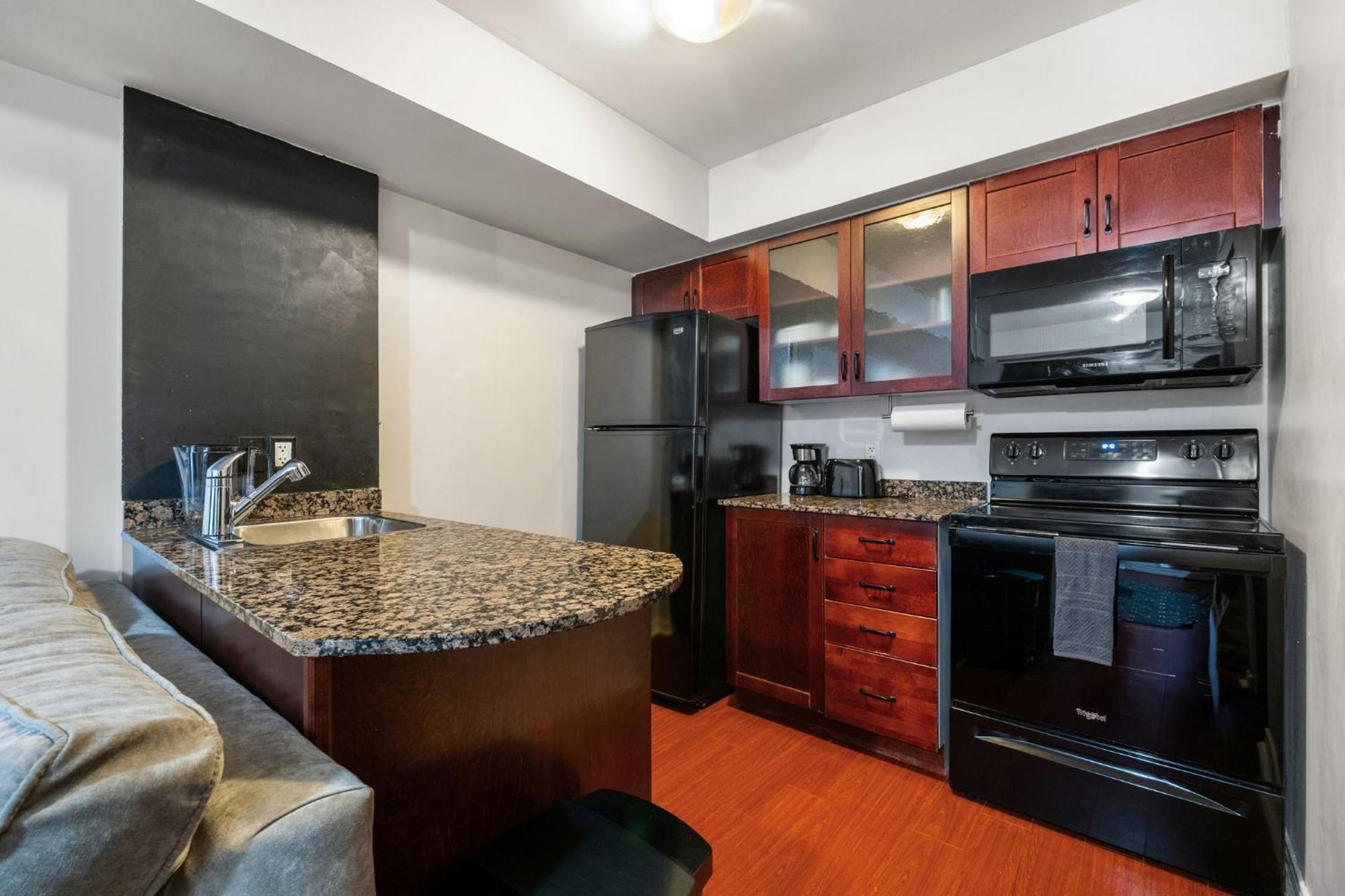 Liberty Village Townhouse Τορόντο Εξωτερικό φωτογραφία